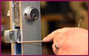 Roselle NJ Locksmith Store Roselle, NJ 908-603-1260 - 12-changing-locks